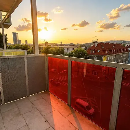 Apartment Air Conditioned 2 With Terrace, Prievozska Street